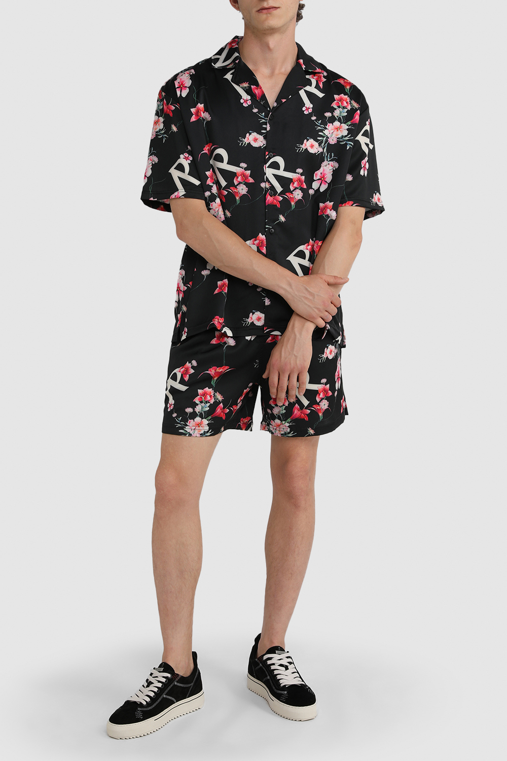 חולצה מכופתרת קצרה עם פרחים 